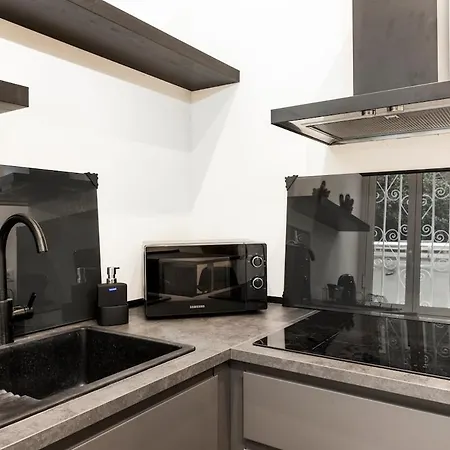 Domus Vespignani In Metro Lodi E San Giovanni - The Bright Spot * Rome