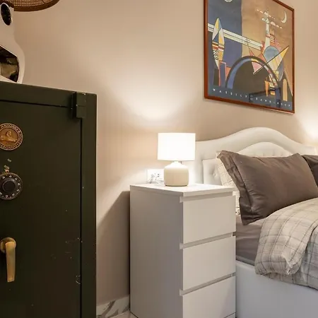 Domus Vespignani In Metro Lodi E San Giovanni - The Bright Spot Appartement Rome